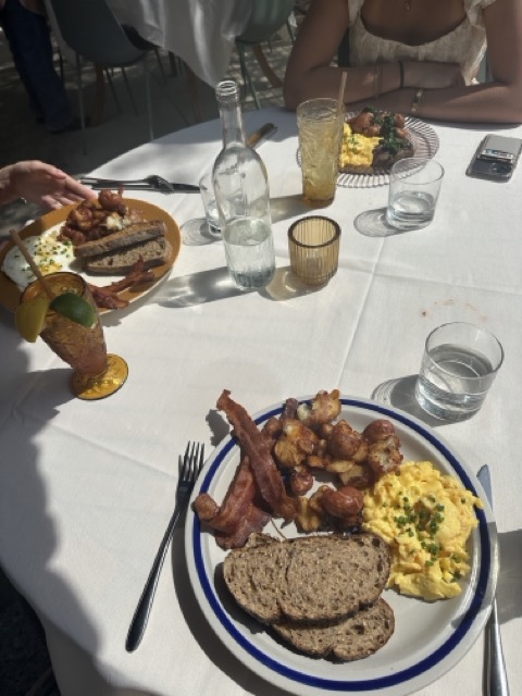 Brunch at ZZ & Simones